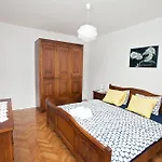 Anna Blue Apartment